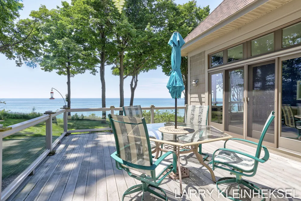 5645 Lakeshore Drive Port Sheldon Township, MI 49424