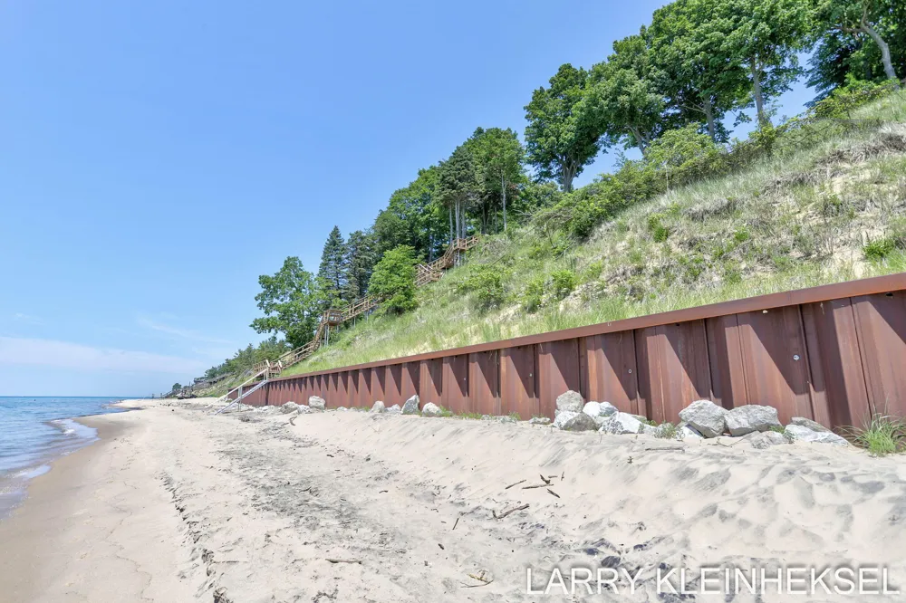 5645 Lakeshore Drive Port Sheldon Township, MI 49424