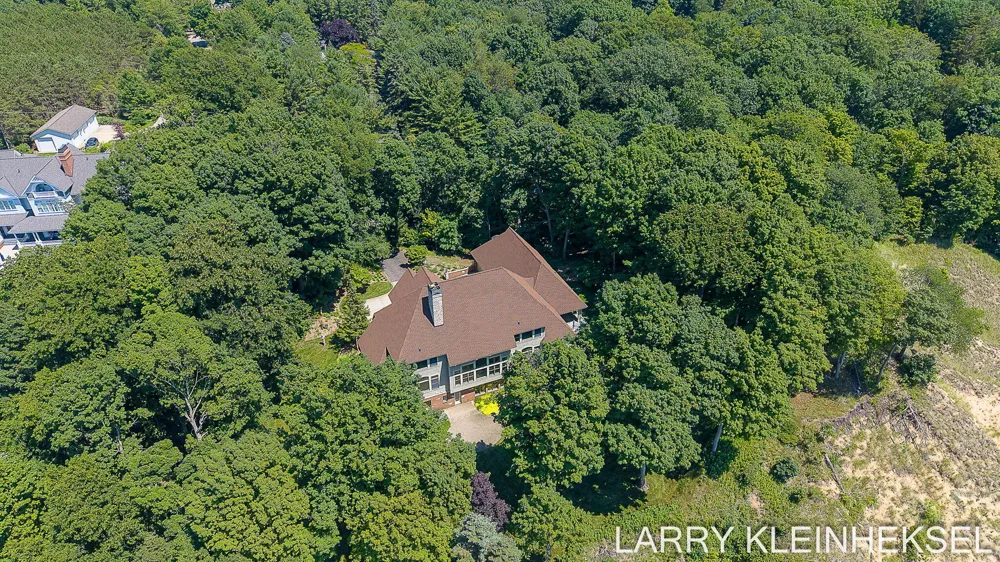 5645 Lakeshore Drive Port Sheldon Township, MI 49424