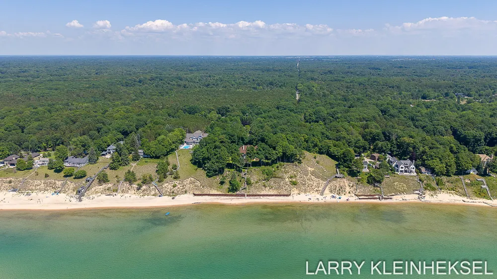 5645 Lakeshore Drive Port Sheldon Township, MI 49424