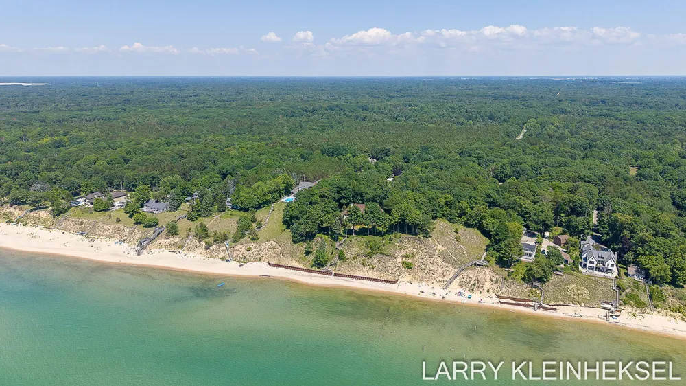 5645 Lakeshore Drive Port Sheldon Township, MI 49424