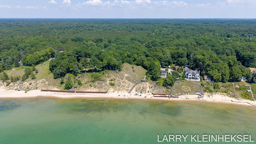 5645 Lakeshore Drive Port Sheldon Township, MI 49424