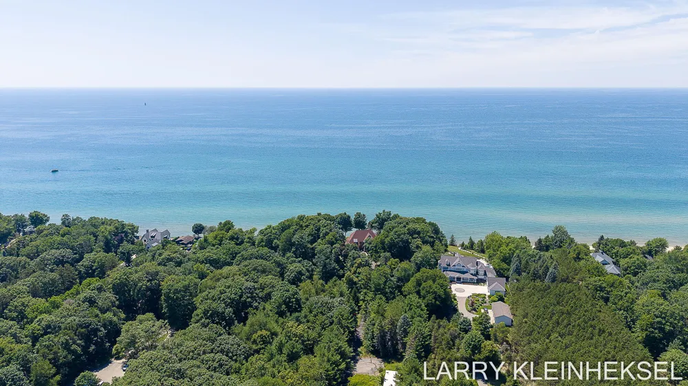 5645 Lakeshore Drive Port Sheldon Township, MI 49424