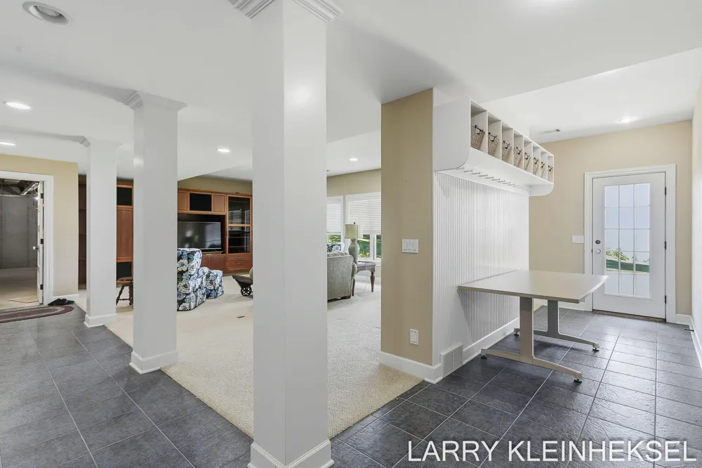 5645 Lakeshore Drive Port Sheldon Township, MI 49424