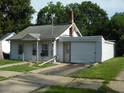 441 Adams Street