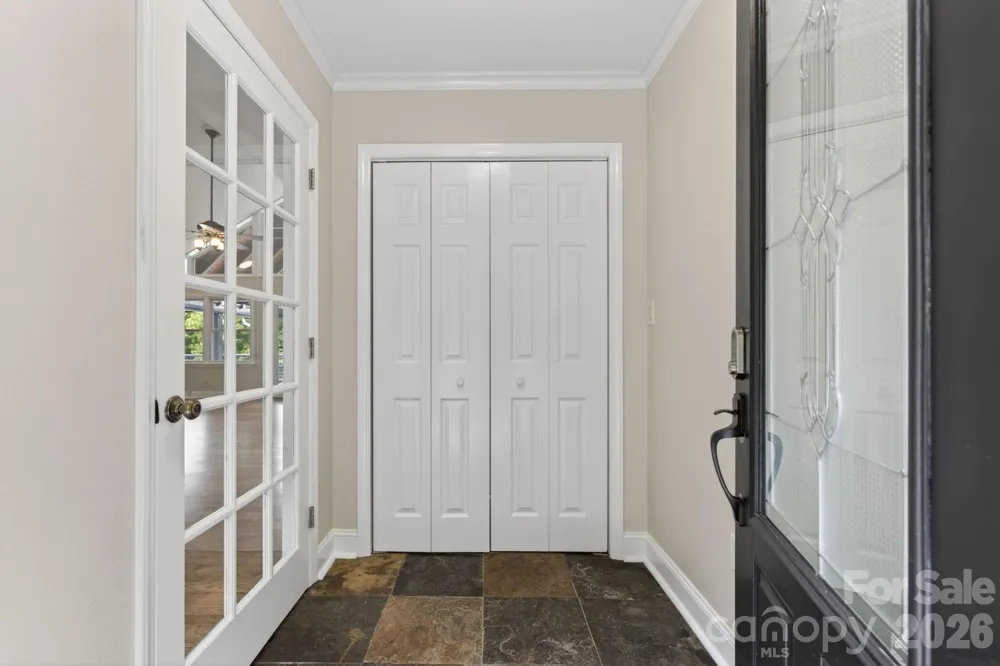 97 Whippoorwill Lane Fairview, NC 28730