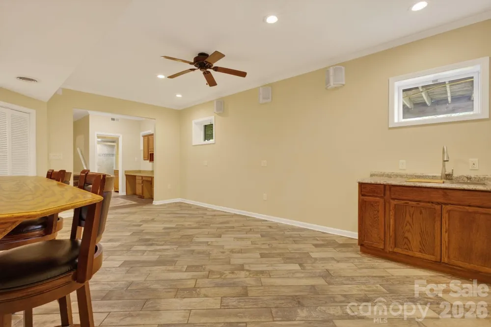 97 Whippoorwill Lane Fairview, NC 28730