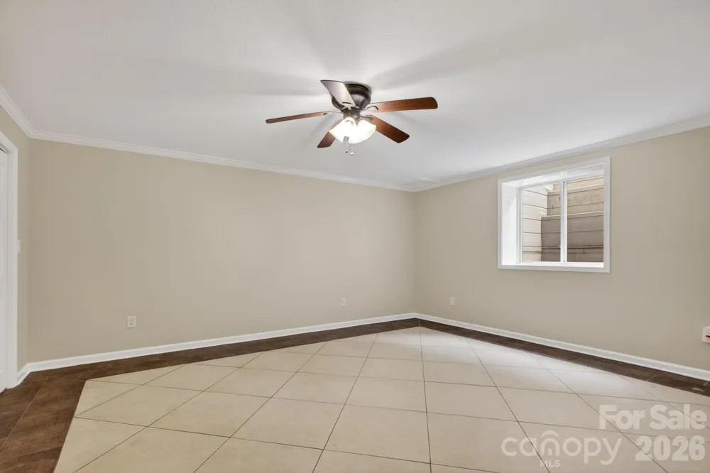 97 Whippoorwill Lane Fairview, NC 28730