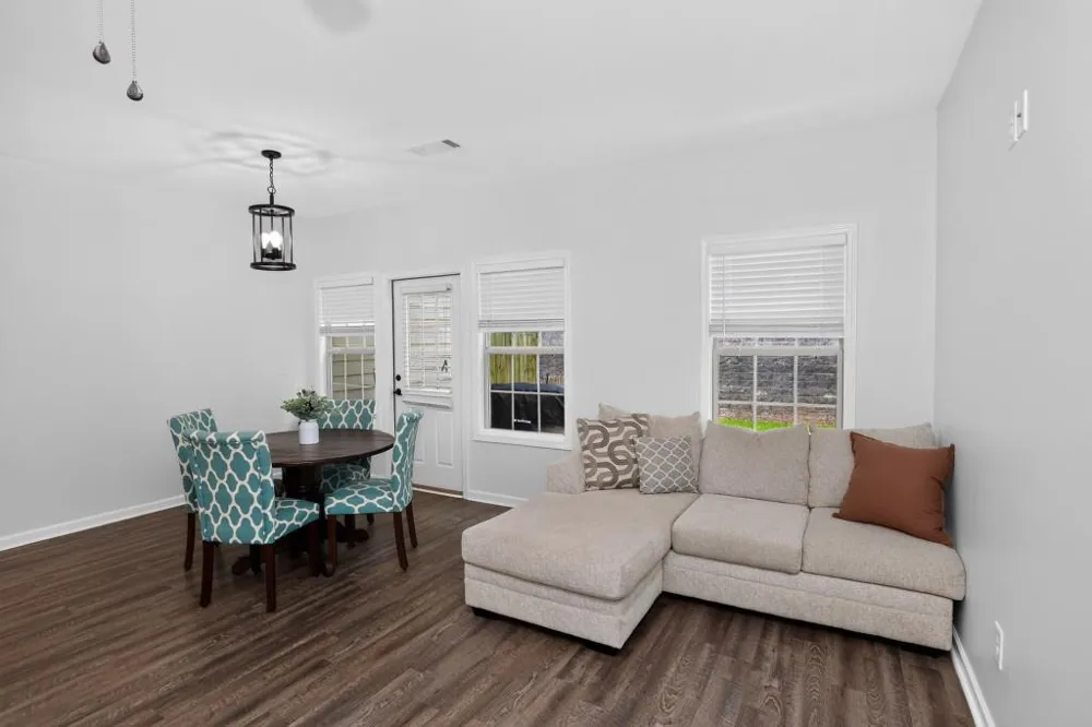 198 Towne Villas Drive Jasper, GA 30143