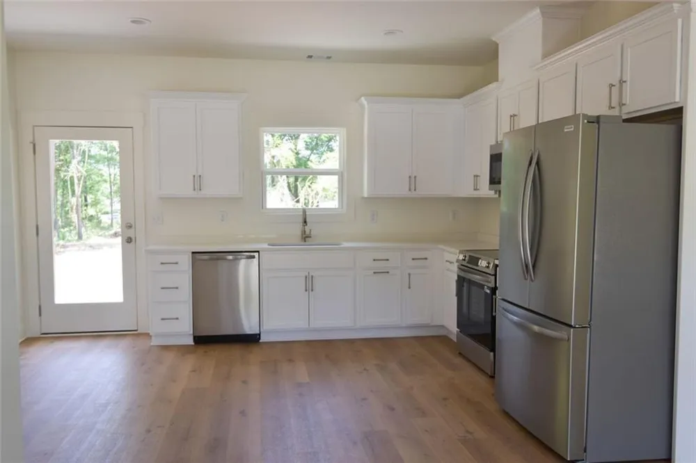 1070 Moreland Drive Watkinsville, GA 30677