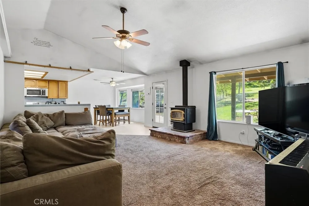 31749 Road 400 Coarsegold, CA 93614