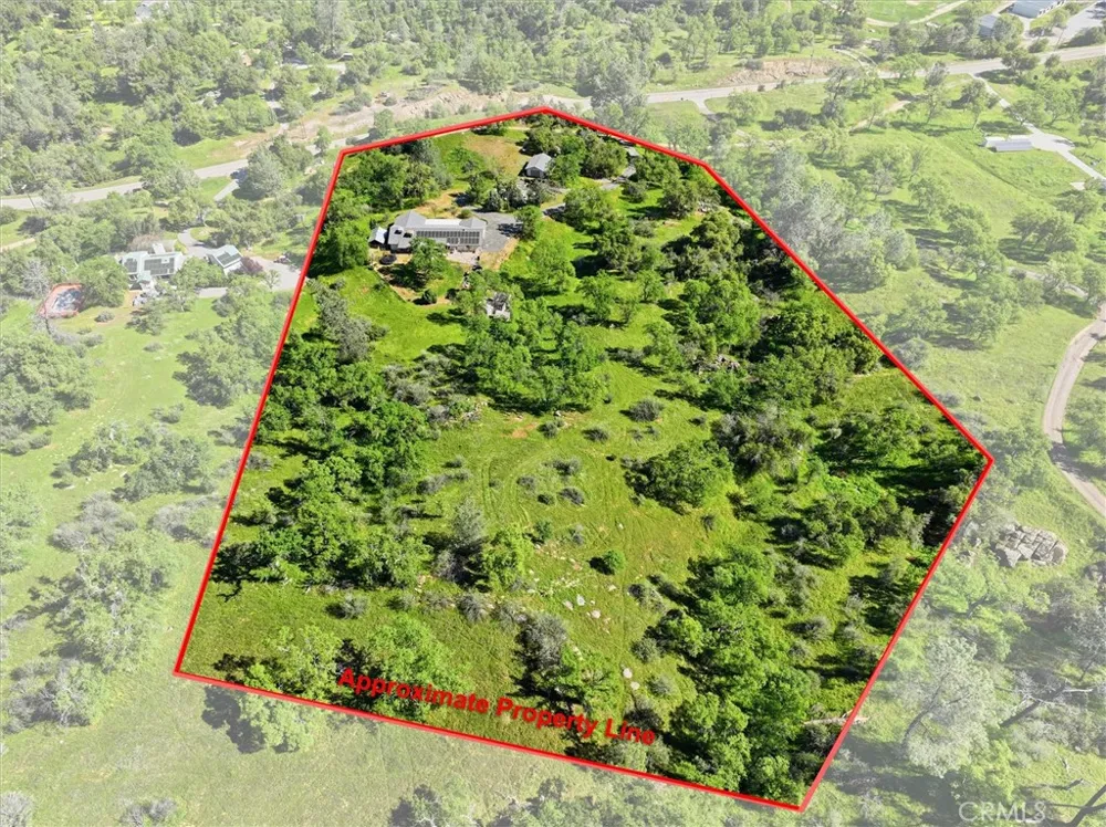31749 Road 400 Coarsegold, CA 93614
