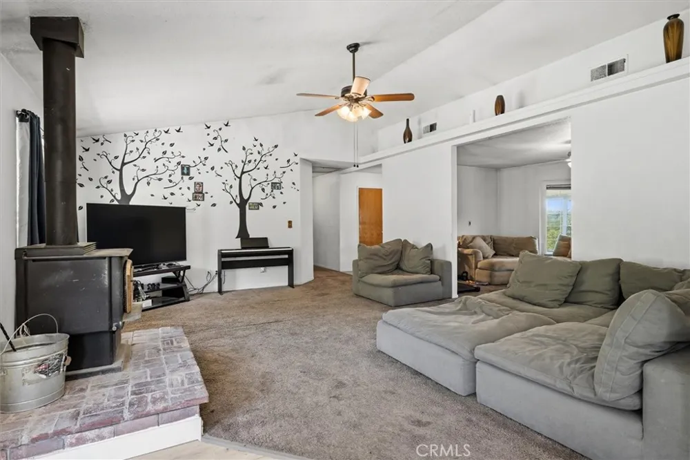31749 Road 400 Coarsegold, CA 93614