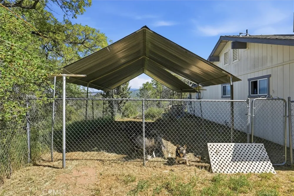 31749 Road 400 Coarsegold, CA 93614