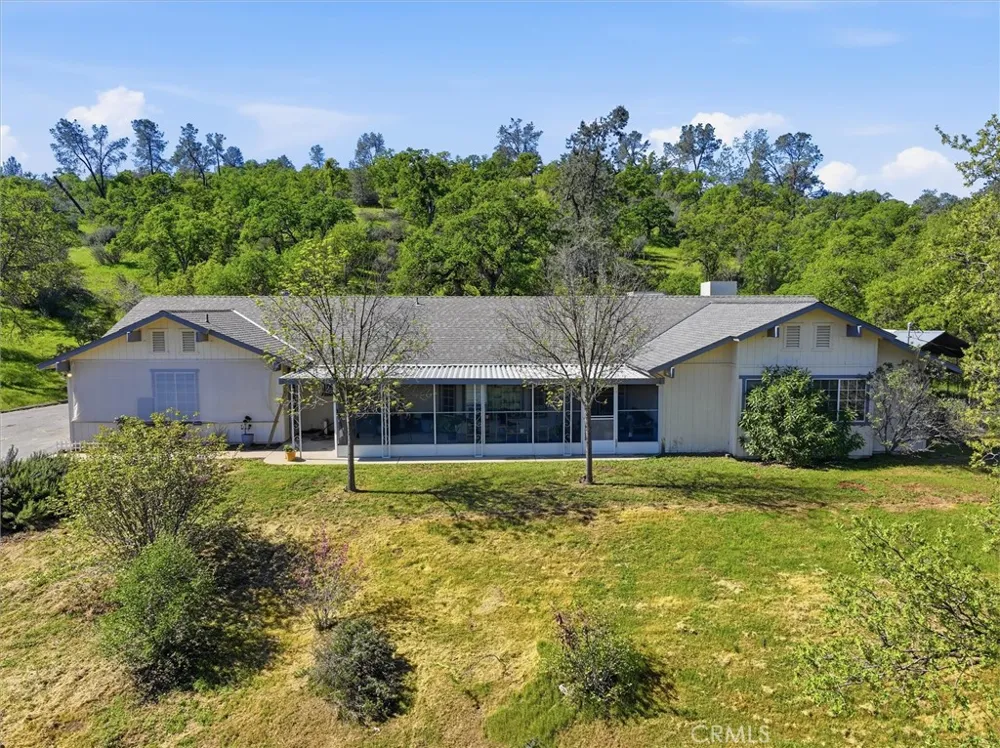 31749 Road 400 Coarsegold, CA 93614