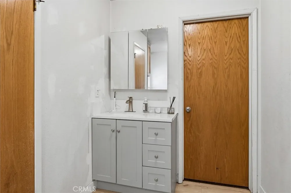 31749 Road 400 Coarsegold, CA 93614