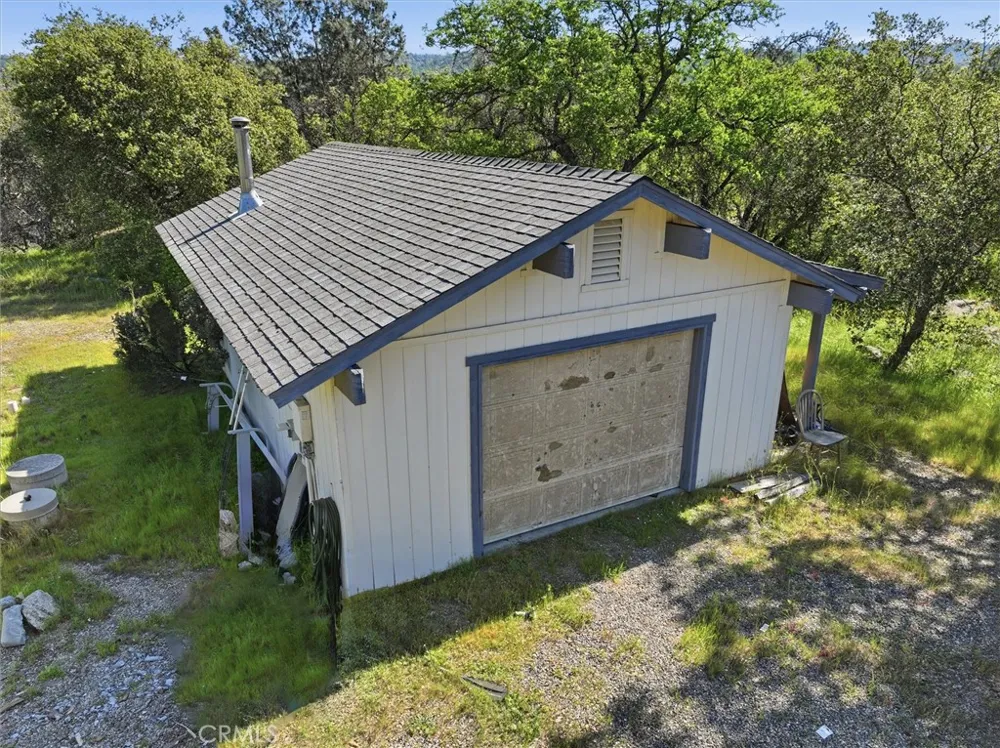 31749 Road 400 Coarsegold, CA 93614