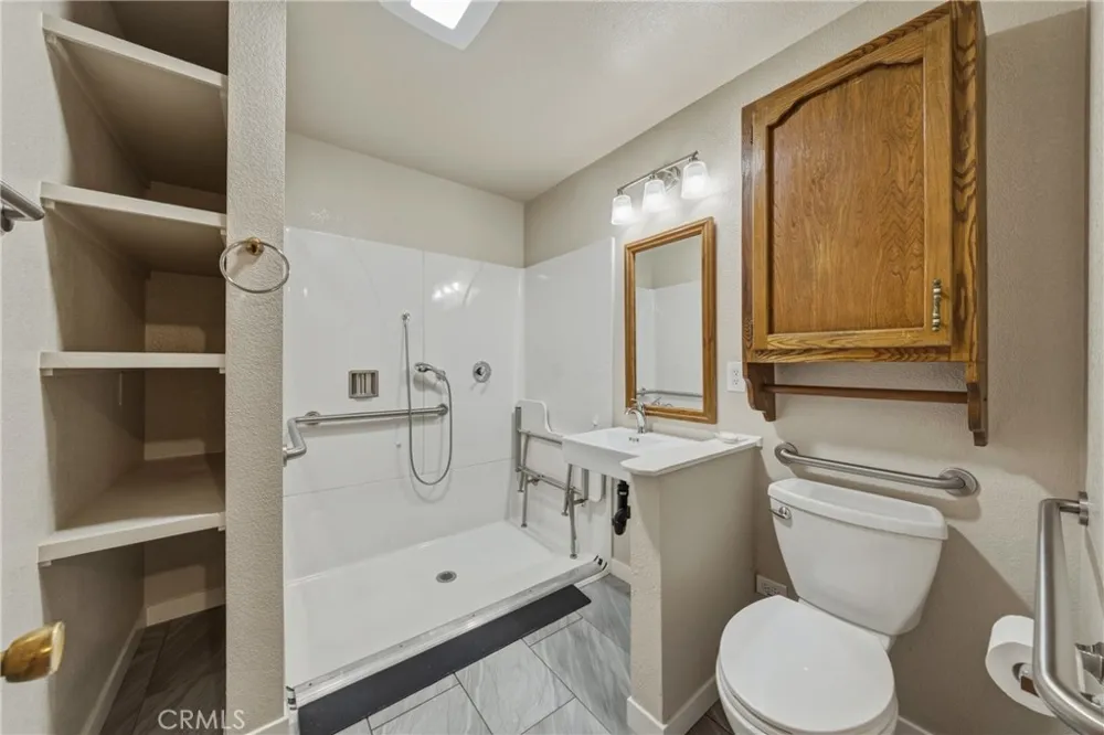960 Sixth Street Lakeport, CA 95453