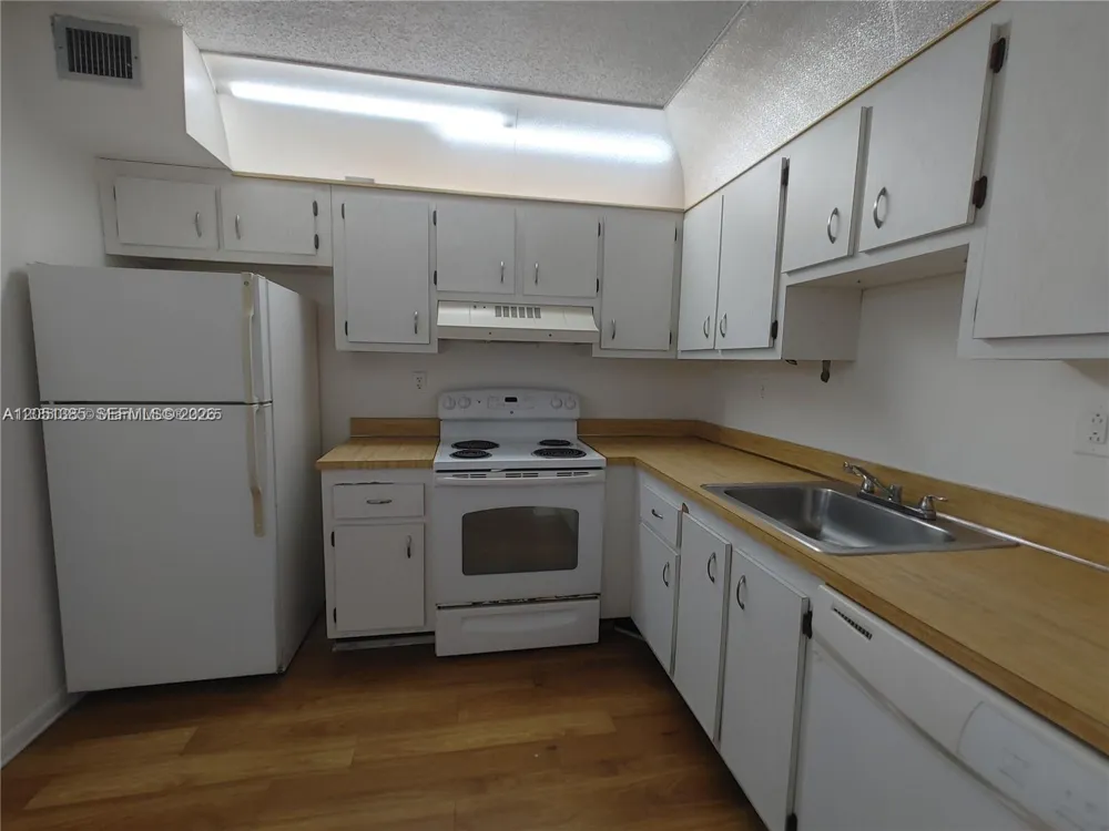 1820 SW 81st Ave #3406 North Lauderdale, FL 33068