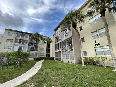 1800 SW 81st Ave #1111