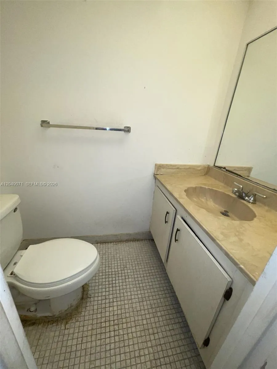 1800 SW 81st Ave #1111 North Lauderdale, FL 33068