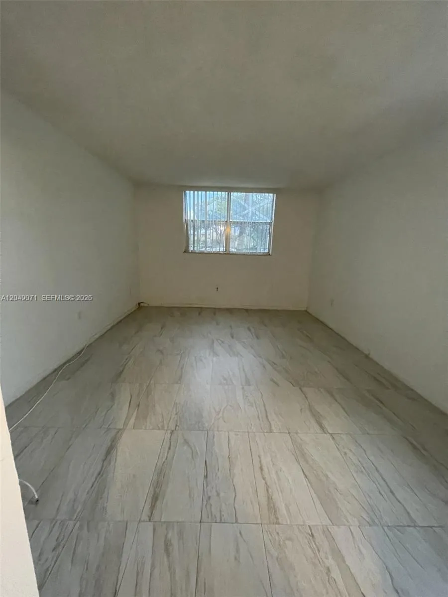1800 SW 81st Ave #1111 North Lauderdale, FL 33068