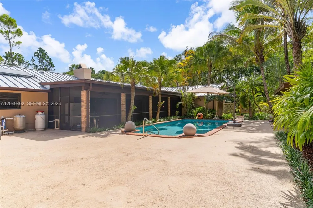 19120 SW 270th St Homestead, FL 33031