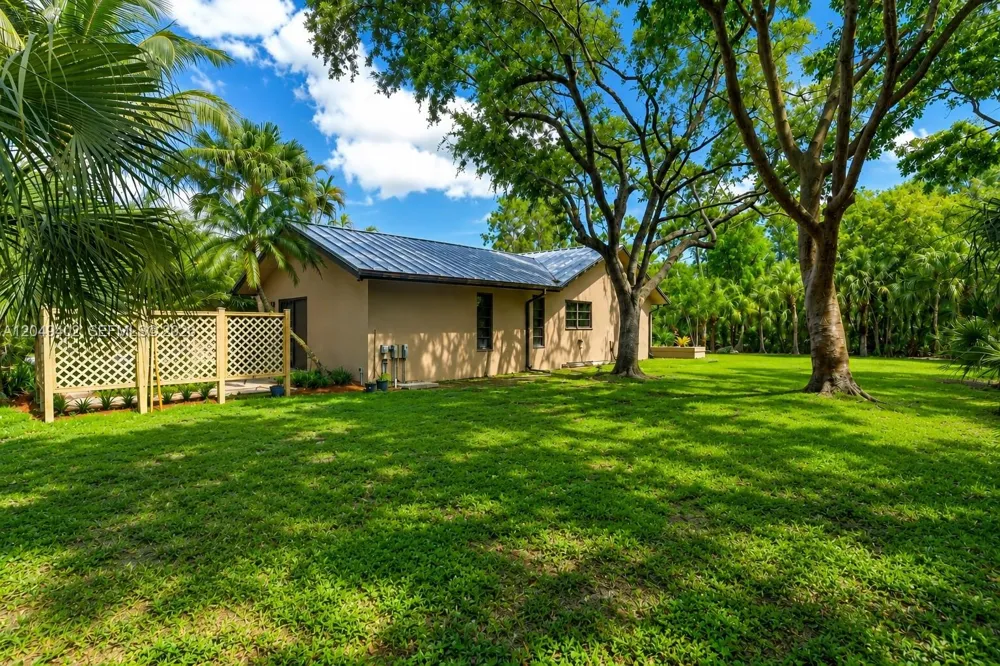 19120 SW 270th St Homestead, FL 33031