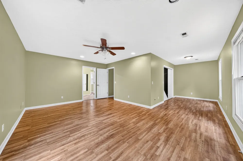 1945 Forest Cir SW Cookeville, TN 38506