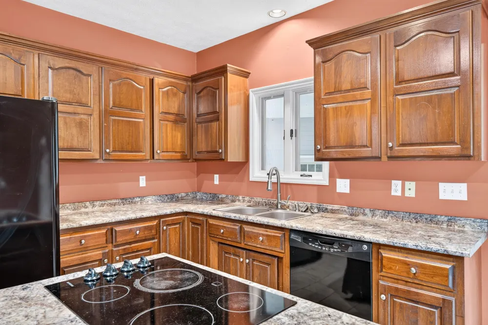 1945 Forest Cir SW Cookeville, TN 38506