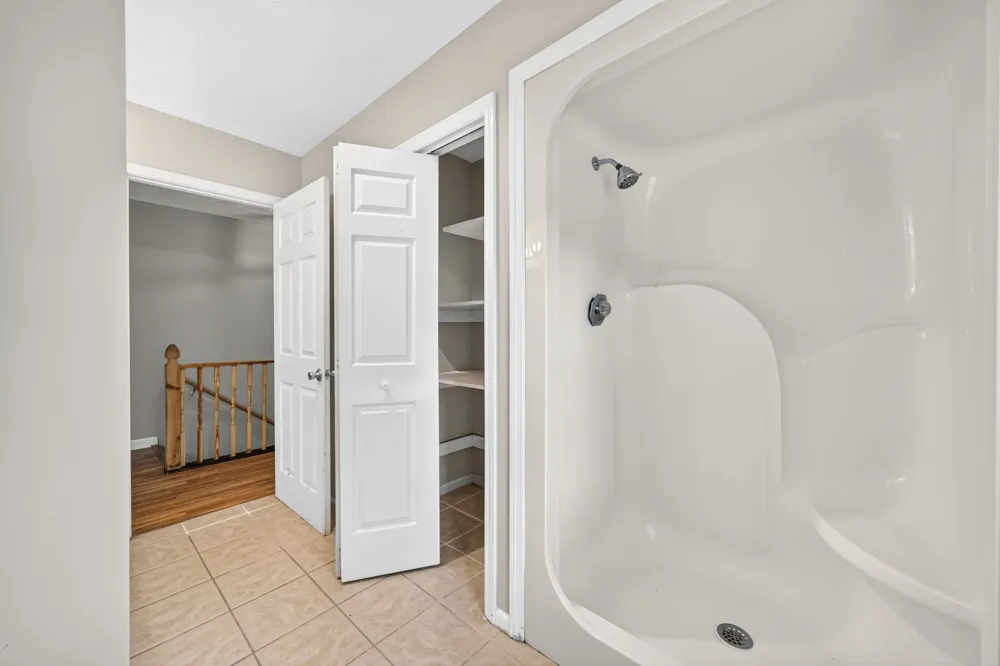 1945 Forest Cir SW Cookeville, TN 38506