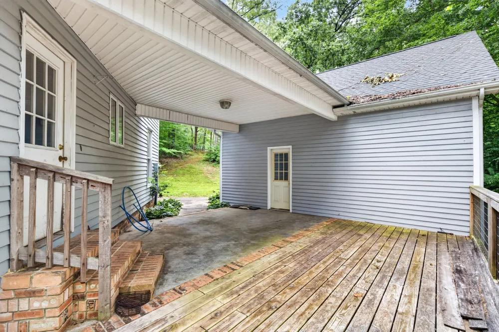 1945 Forest Cir SW Cookeville, TN 38506