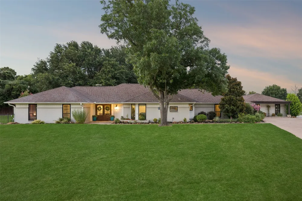 2705 Quail Run Court Southlake, TX 76092