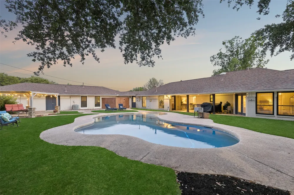 2705 Quail Run Court Southlake, TX 76092