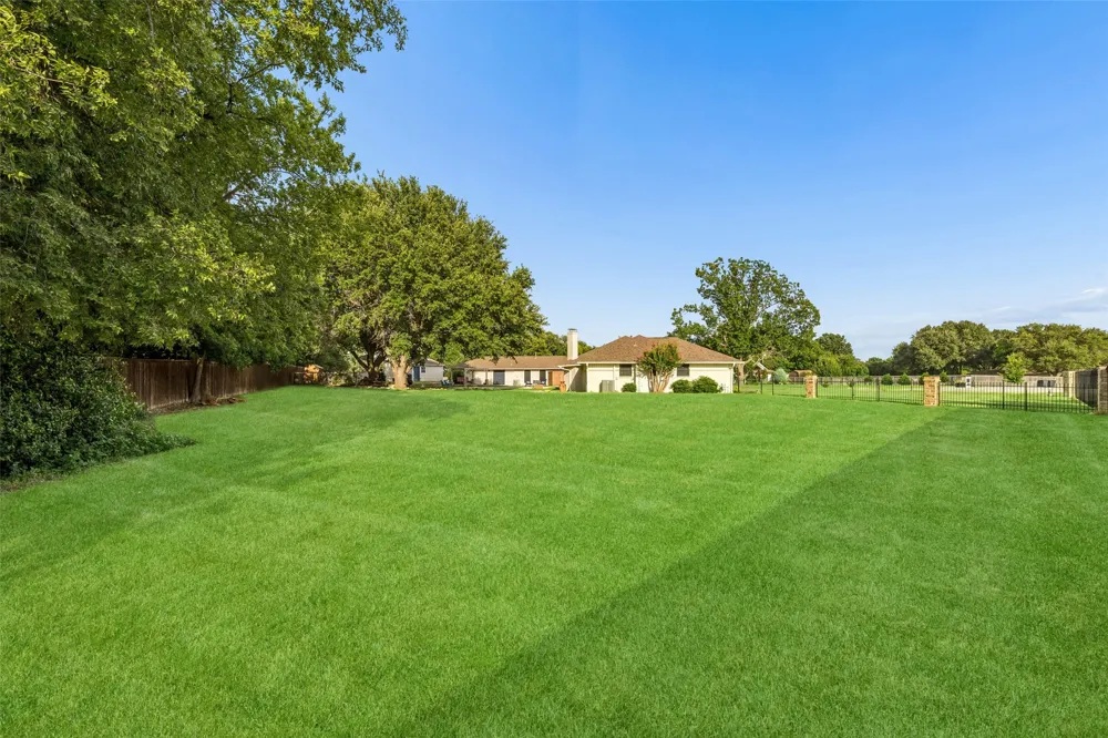 2705 Quail Run Court Southlake, TX 76092