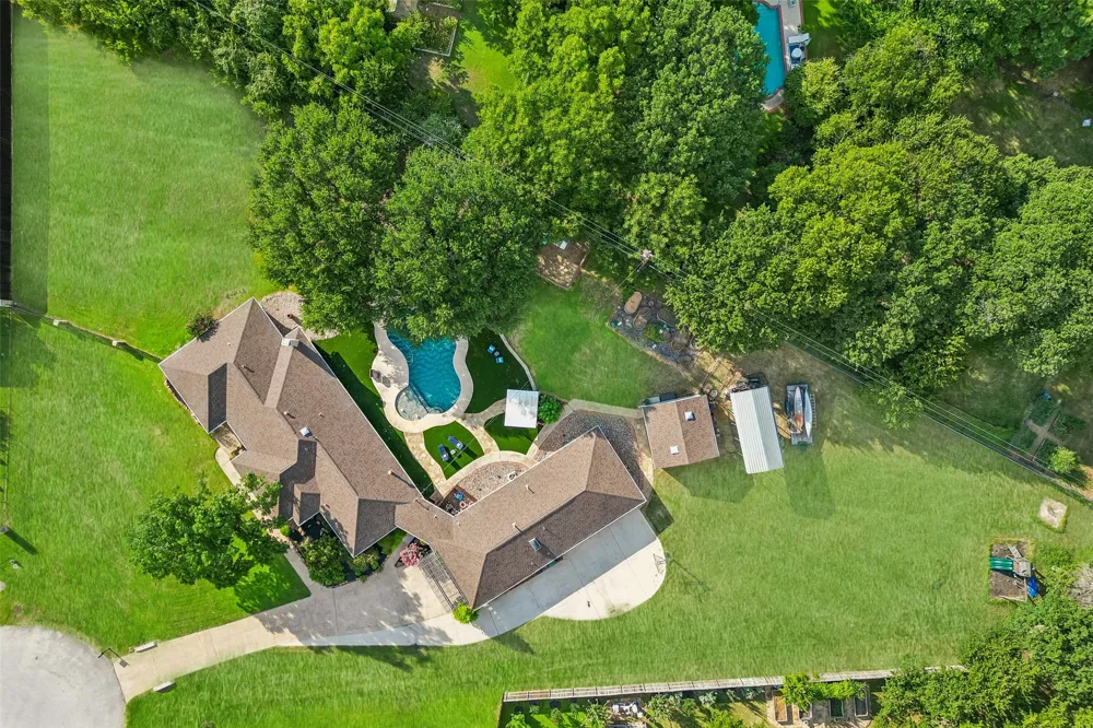 2705 Quail Run Court Southlake, TX 76092