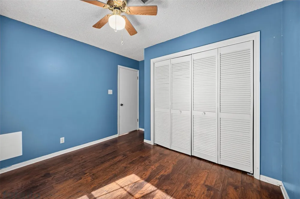 37 Spreading Oak Trinity, TX 75862