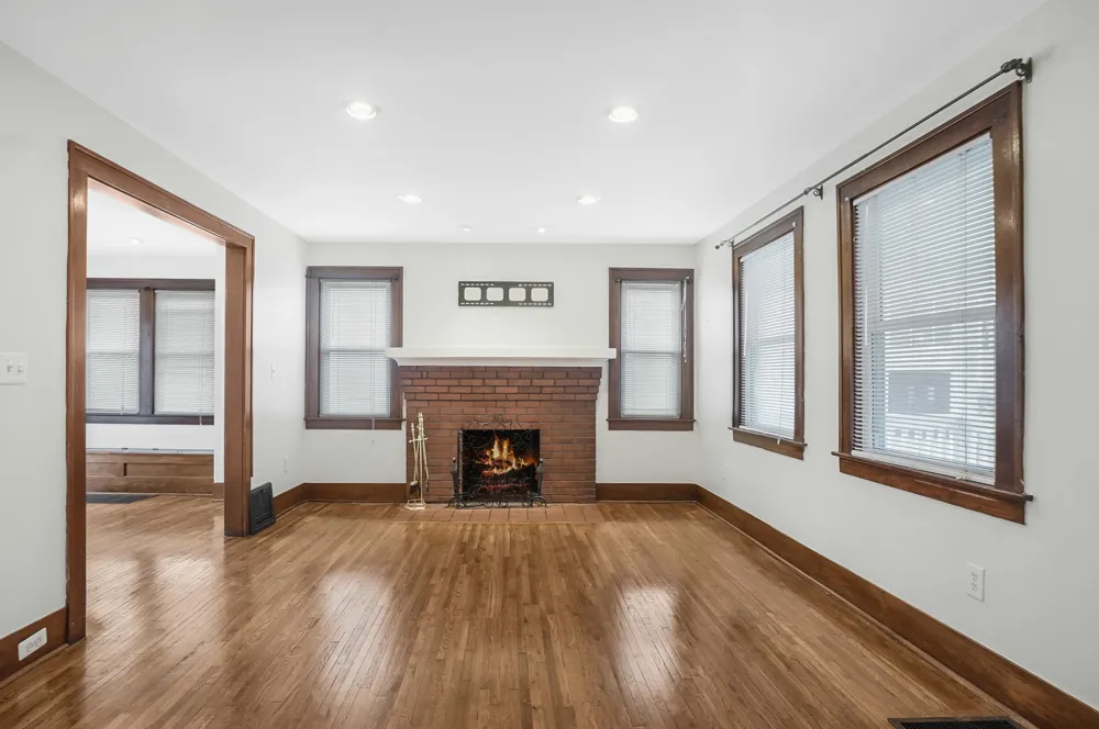 423 S Maple Avenue Royal Oak, MI 48067