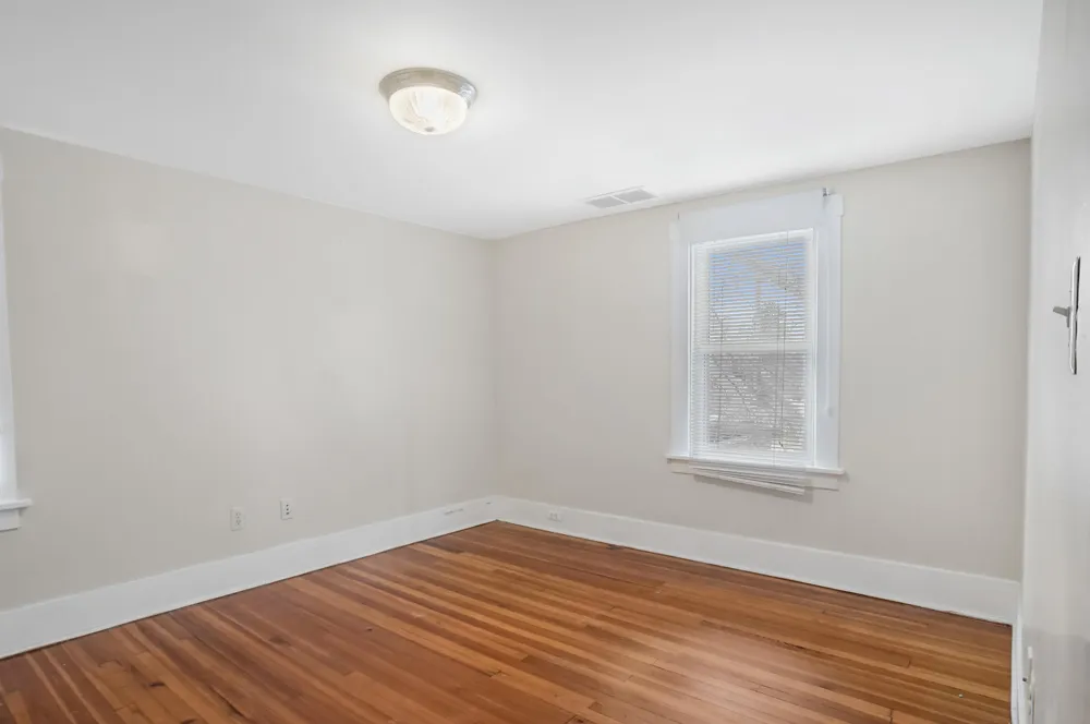 423 S Maple Avenue Royal Oak, MI 48067