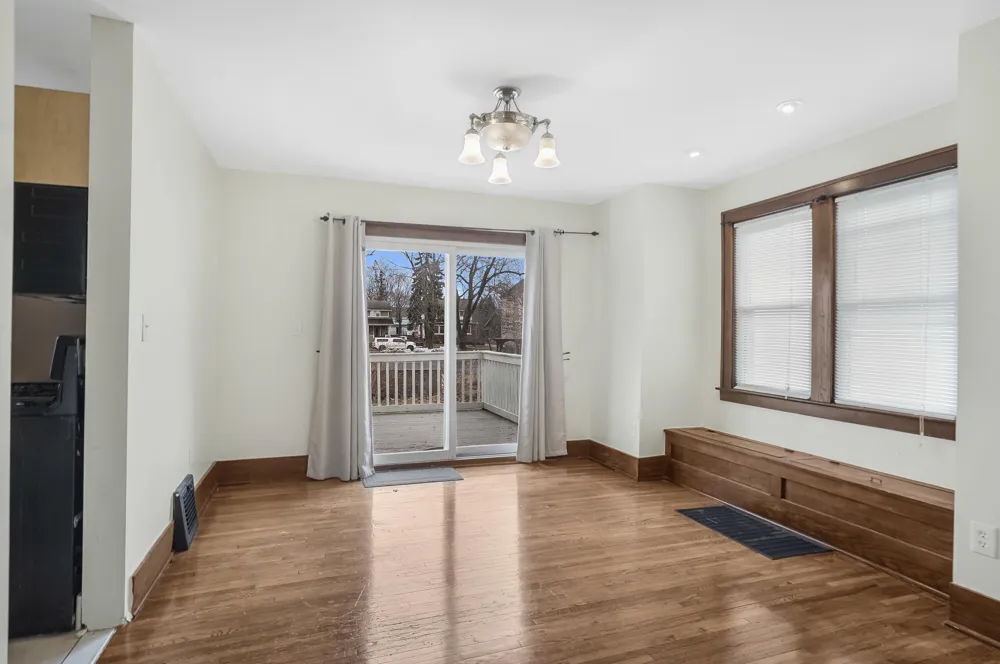 423 S Maple Avenue Royal Oak, MI 48067