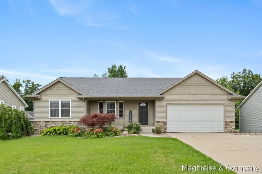 8665 Shore Way Drive SW Byron Center, MI 49315