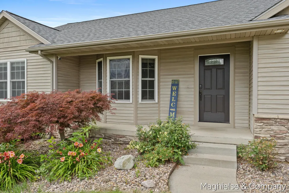 8665 Shore Way Drive SW Byron Center, MI 49315