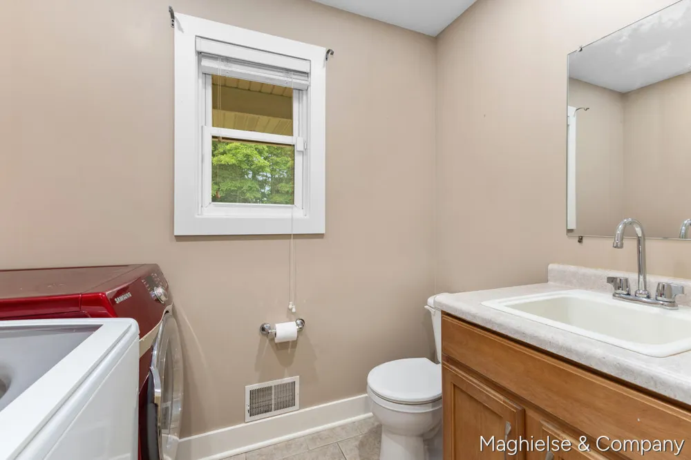 8665 Shore Way Drive SW Byron Center, MI 49315