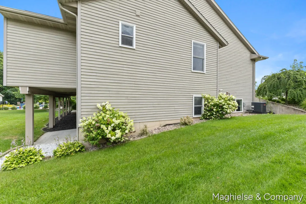 8665 Shore Way Drive SW Byron Center, MI 49315
