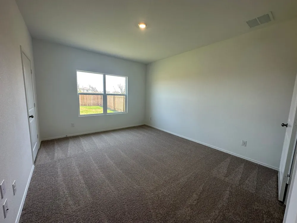 435 Alamito Avenue Kyle, TX 78640