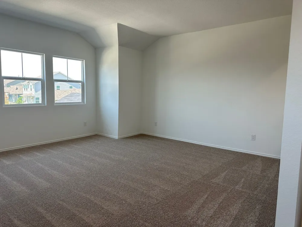 435 Alamito Avenue Kyle, TX 78640