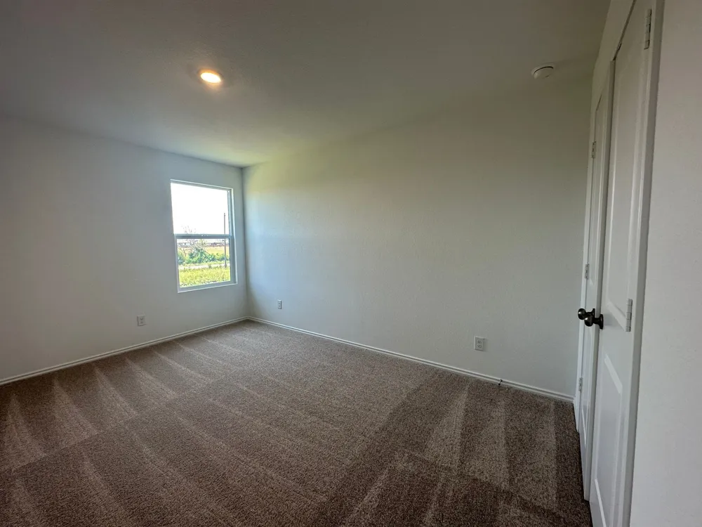 435 Alamito Avenue Kyle, TX 78640