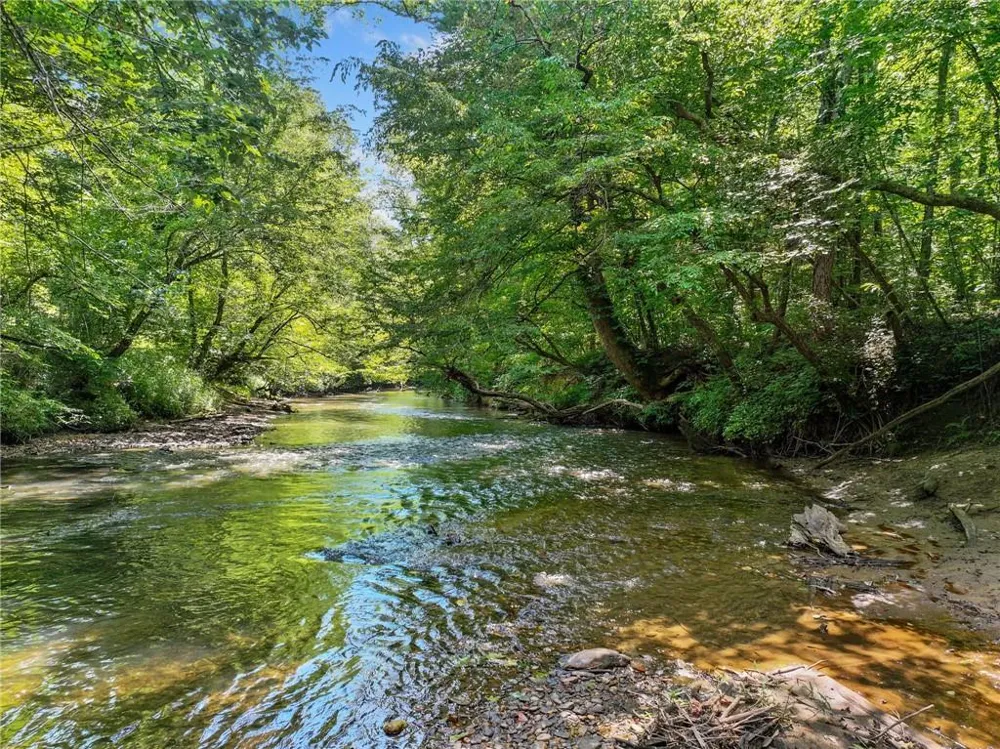 525 Etula Drive Dahlonega, GA 30533
