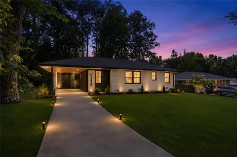 1979 Creekside Court