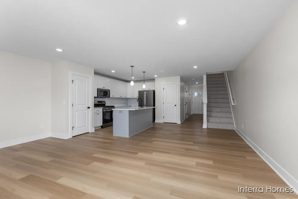 6138 Burgess Drive #5 Spring Lake, MI 49456